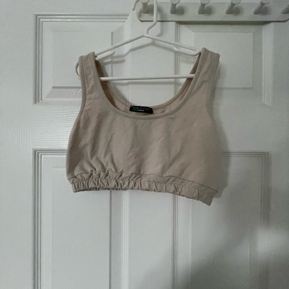 Sport top - Picture 2 of 3